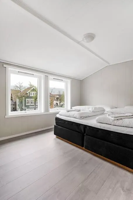 Apartamento Large Apt Very Central 4-5Br Bergen